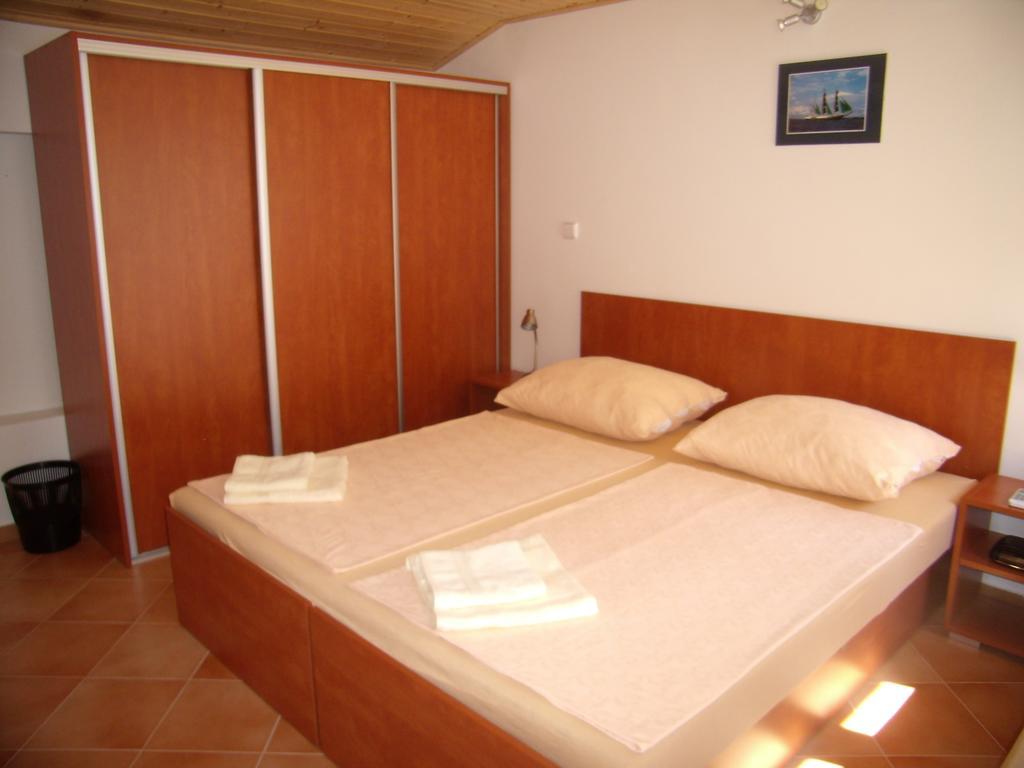 ברנה Apartments Sunce חדר תמונה