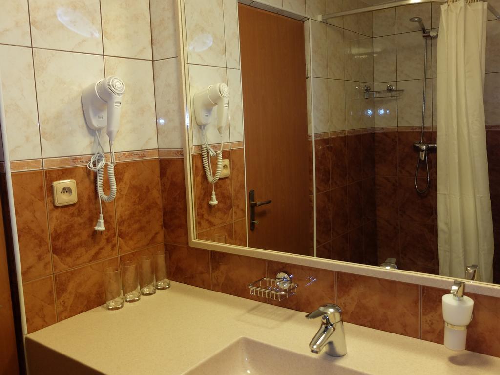 ברנה Apartments Sunce חדר תמונה